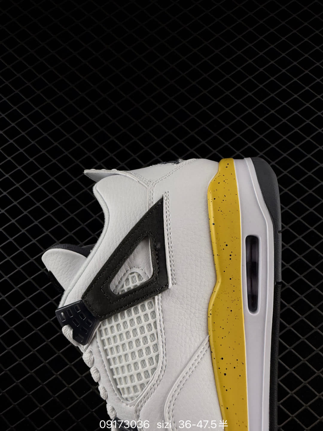 Nike Air Jordan 4 Retro-lO2463-102